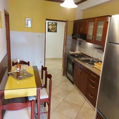 Apartment P&z