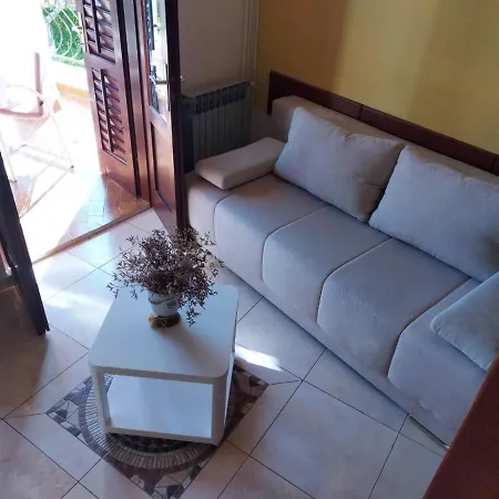 Apartment P&z *