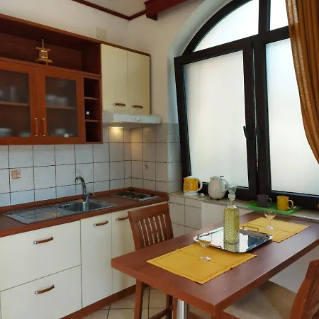 Apartment P&z