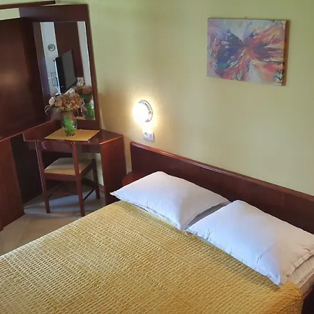 Apartment P&z